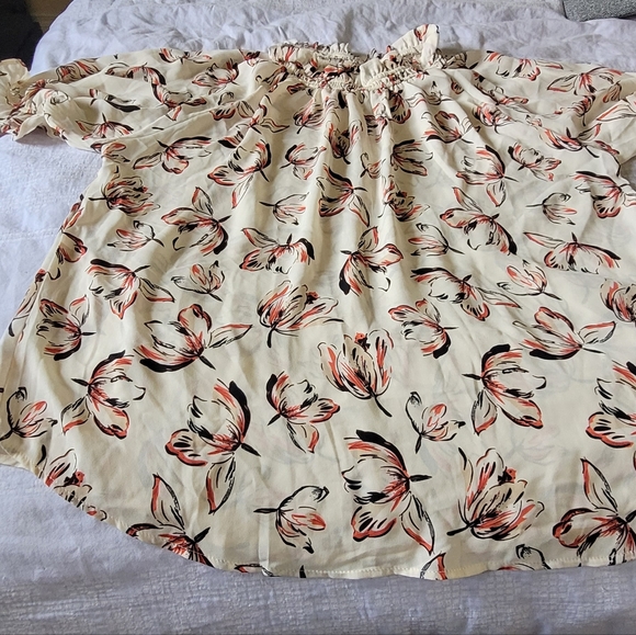 Sienna Sky blouse with puff elbow sleeves and mock neck - Picture 1 of 7